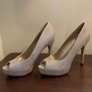 Guess heels